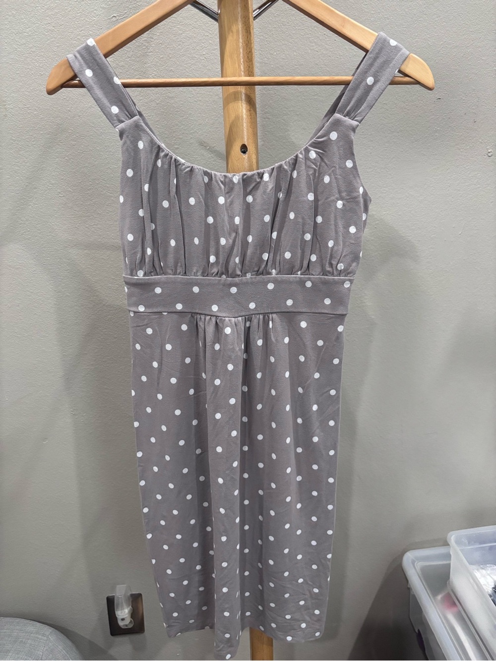 Ann Taylor Gray/White Polka Dot Dress